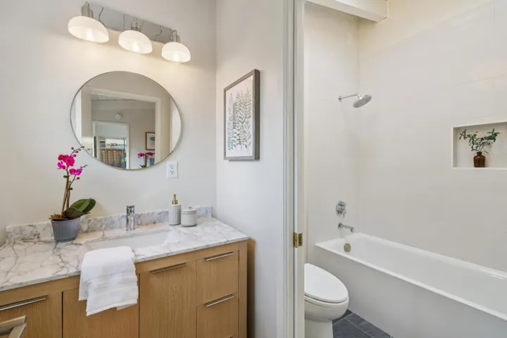 , Palo Alto, California 94306