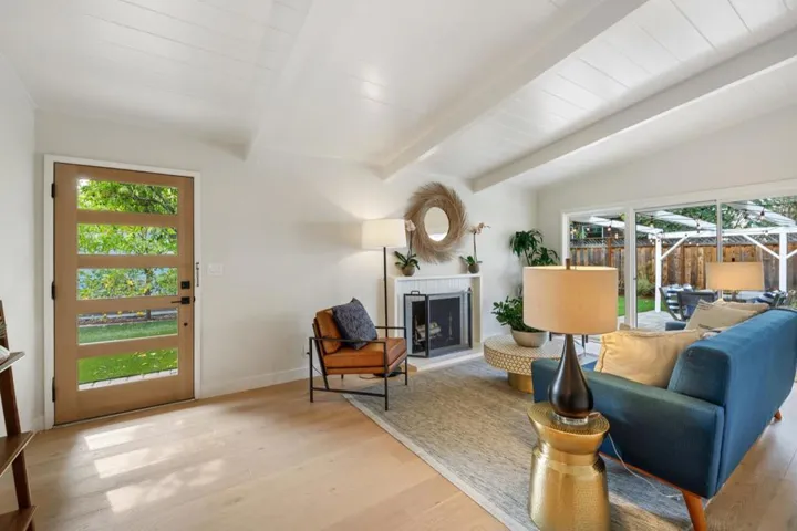 , Palo Alto, California 94306
