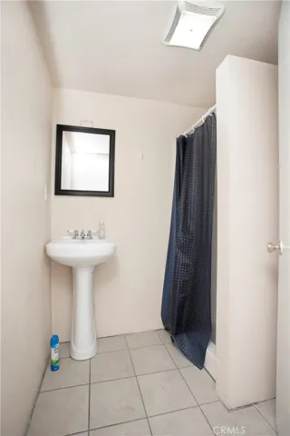 526 La Seda Road, La Puente, California 91744