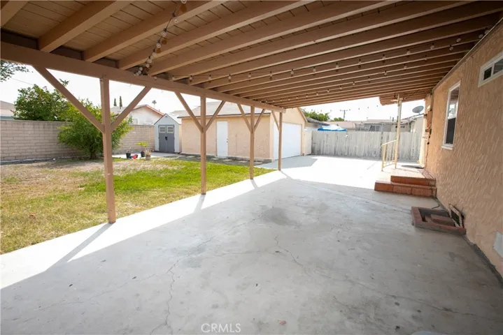 526 La Seda Road, La Puente, California 91744