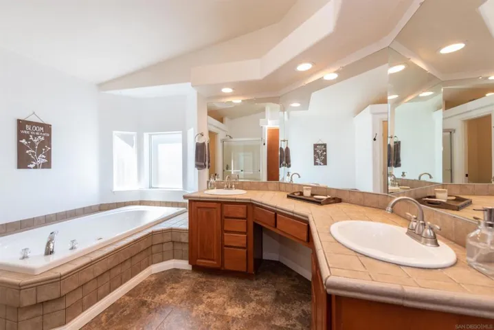 12610 Wildcat Canyon Rd, Lakeside, California 92040