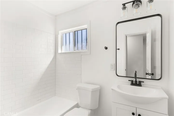 2026 E 118th Street, Los Angeles, California 90059