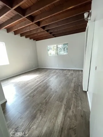 3017 S Victoria Avenue, Los Angeles, California 90016