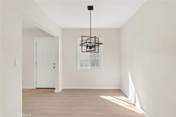 2471 Caspian Avenue, Long Beach, California 90810
