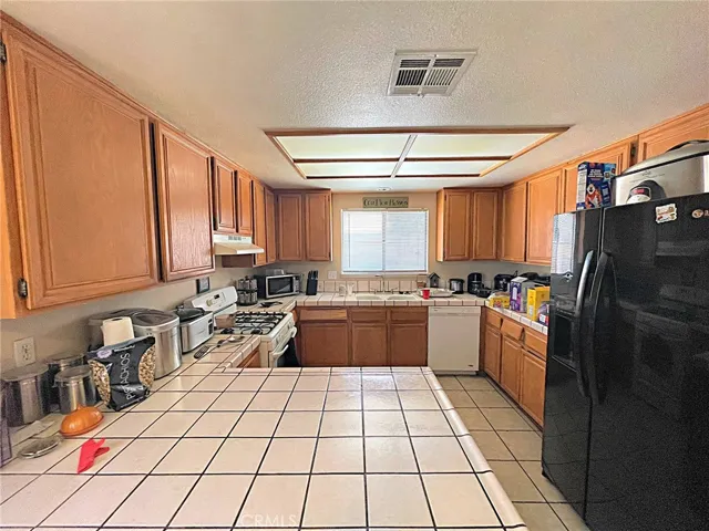 37710 Boxthorn Street, Palmdale, California 93552