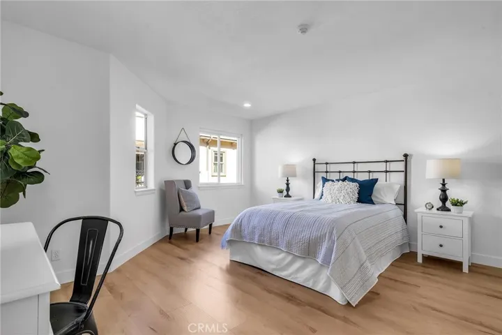 138 S Broadway, Redondo Beach, California 90277