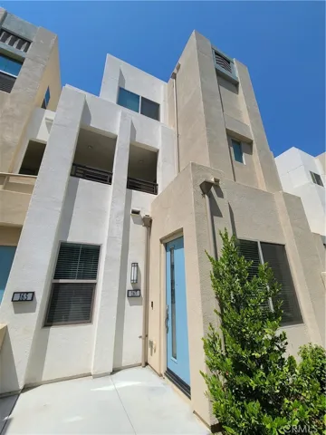 167 Magnet, Irvine, California 92618