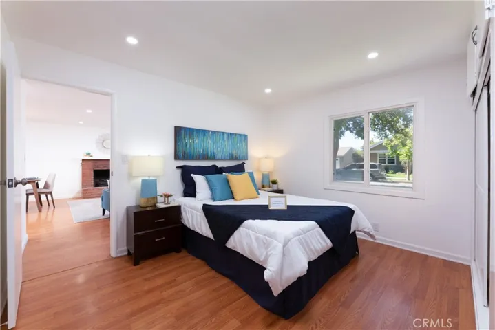 2170 Radnor Avenue, Long Beach, California 90815