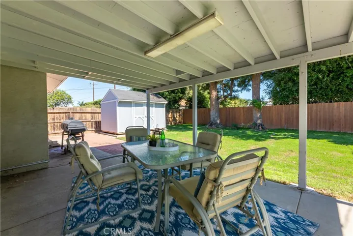 2170 Radnor Avenue, Long Beach, California 90815