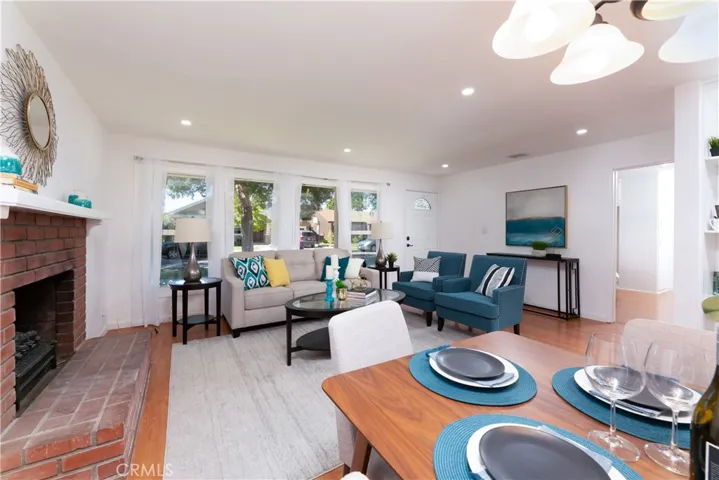 2170 Radnor Avenue, Long Beach, California 90815