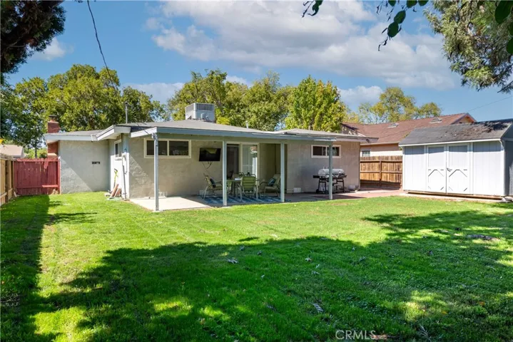 2170 Radnor Avenue, Long Beach, California 90815