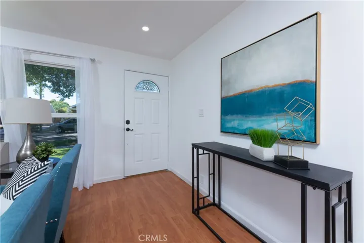 2170 Radnor Avenue, Long Beach, California 90815