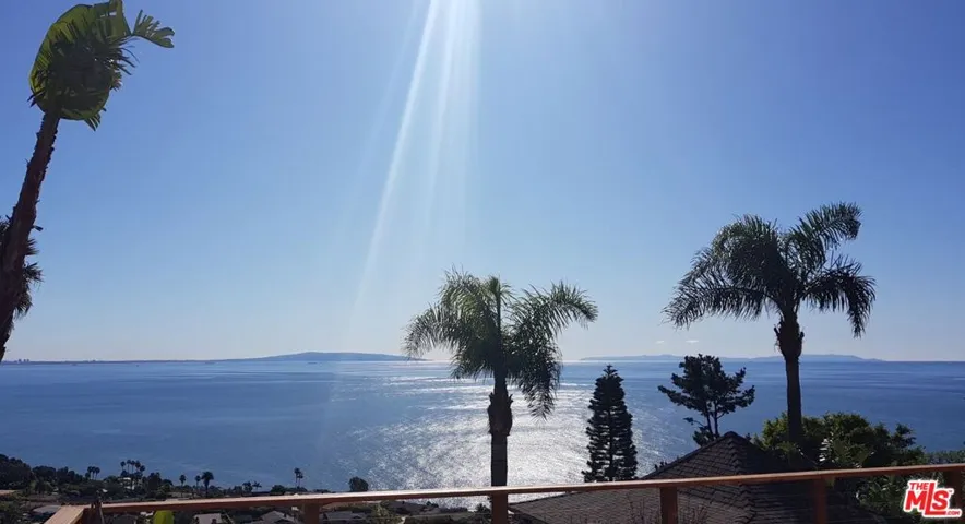 20404 Little Rock Way, Malibu, California 90265