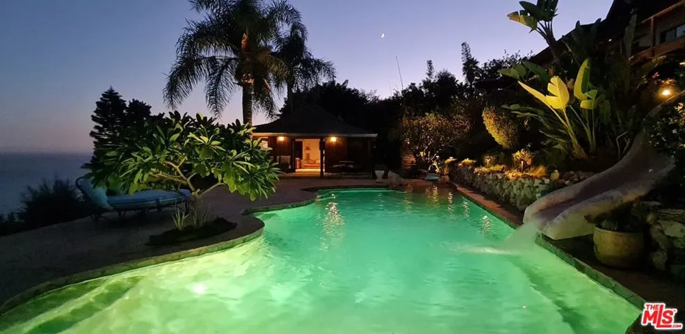 20404 Little Rock Way, Malibu, California 90265