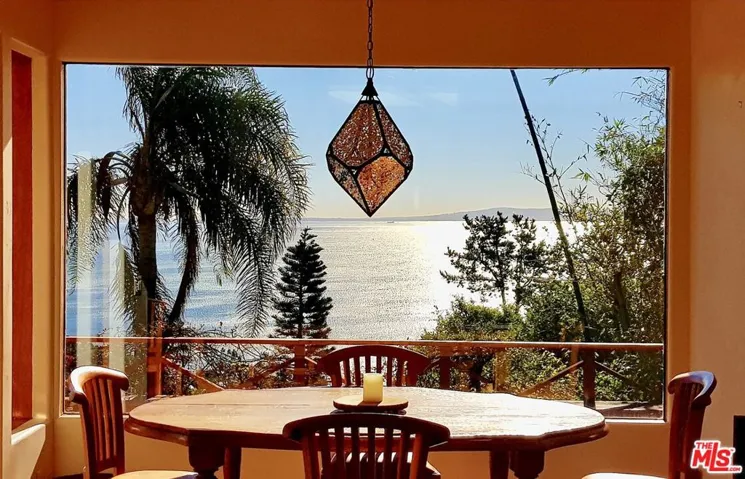 20404 Little Rock Way, Malibu, California 90265