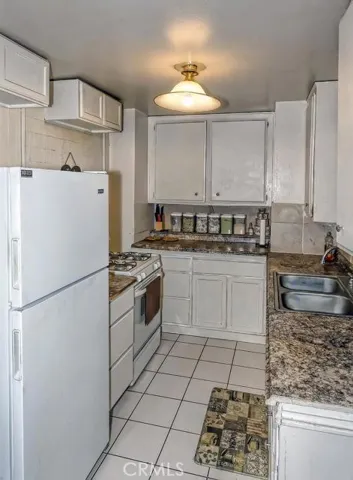 10379 Hemlock Avenue, Hesperia, California 92345