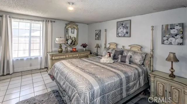 10379 Hemlock Avenue, Hesperia, California 92345