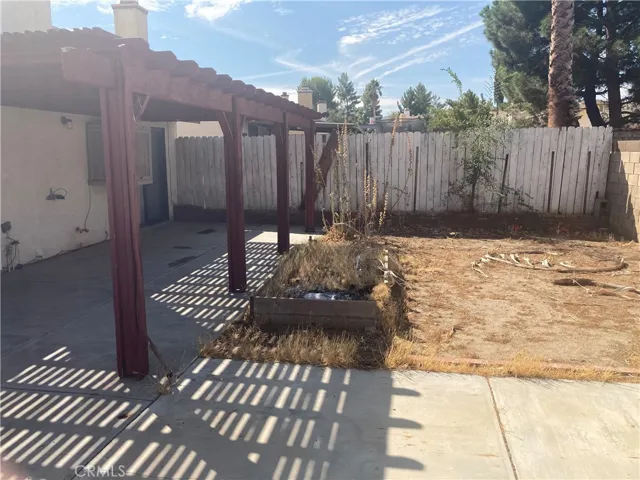 37647 Lasker Avenue, Palmdale, California 93550