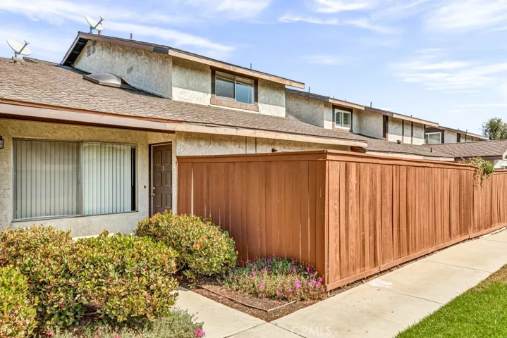 22315 Harbor Ridge Lane 3, Torrance, California 90502