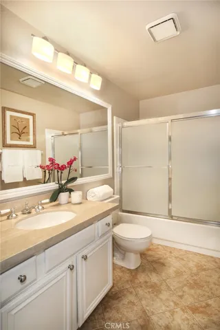 Guest bath upstairs