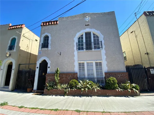 138 Hermosa Avenue, Long Beach, California 90802