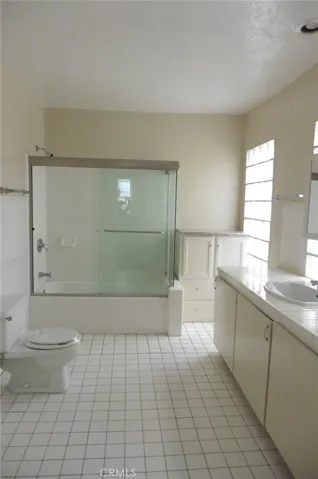 138 Hermosa Avenue, Long Beach, California 90802