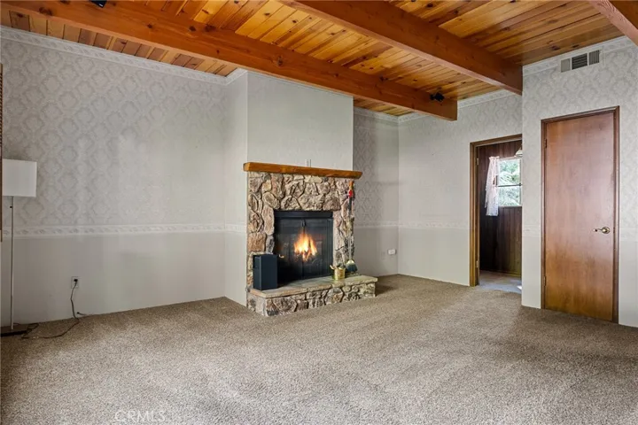 31405 Pinehurst Drive, Running Springs, California 92382