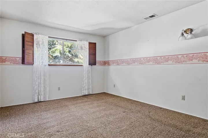 31405 Pinehurst Drive, Running Springs, California 92382