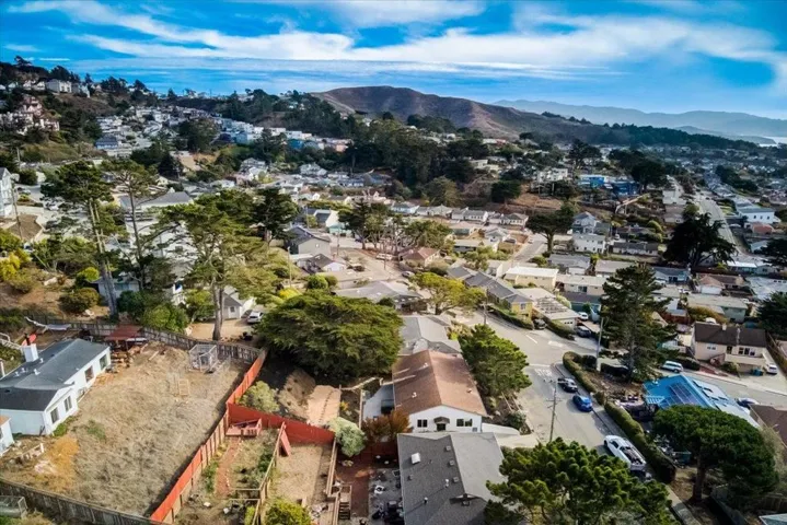 , Pacifica, California 94044