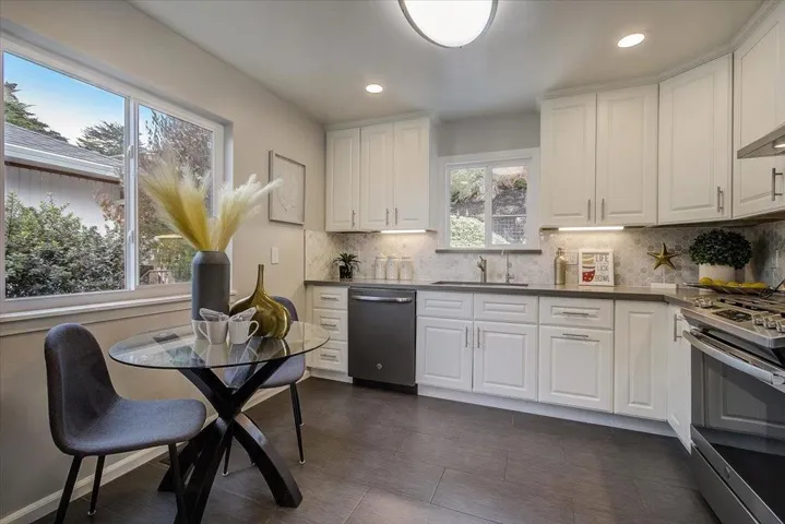 , Pacifica, California 94044