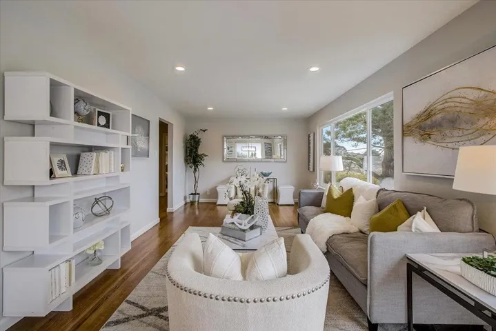 , Pacifica, California 94044