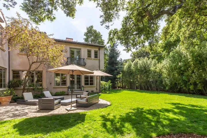 , Menlo Park, California 94025