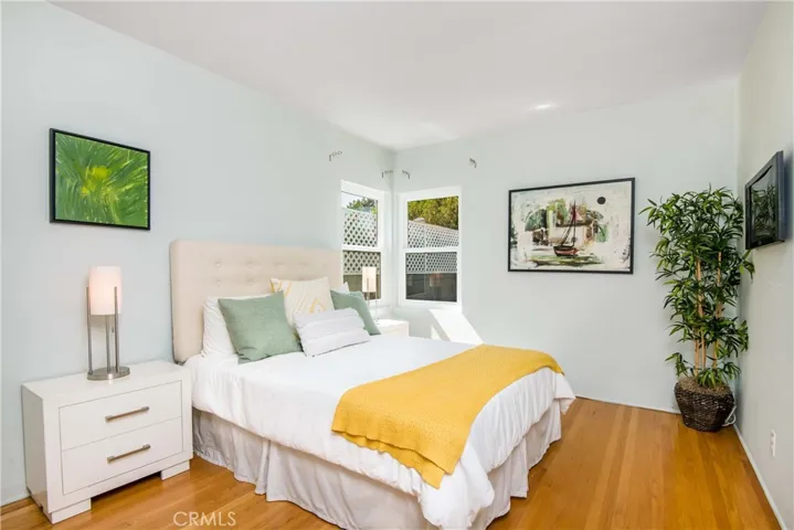 6223 Farmdale Avenue, North Hollywood, California 91606