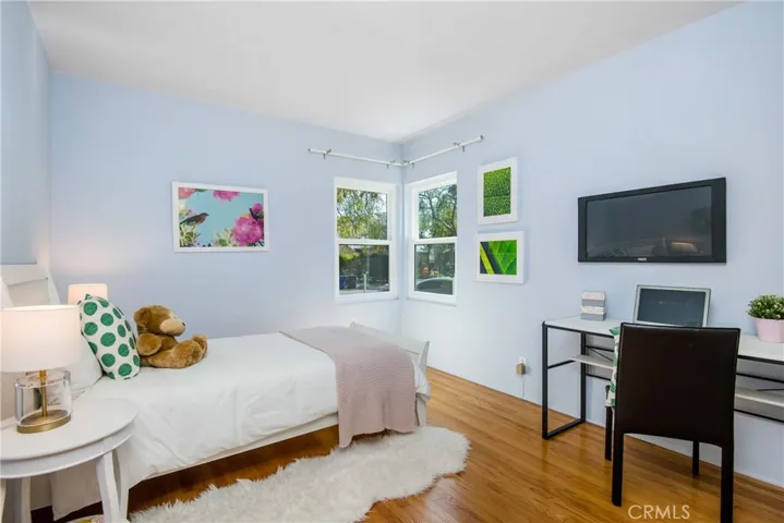 6223 Farmdale Avenue, North Hollywood, California 91606