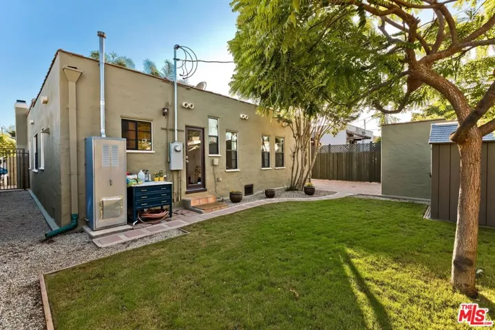 8955 Beverlywood Street, Los Angeles, California 90034