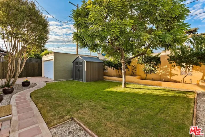 8955 Beverlywood Street, Los Angeles, California 90034