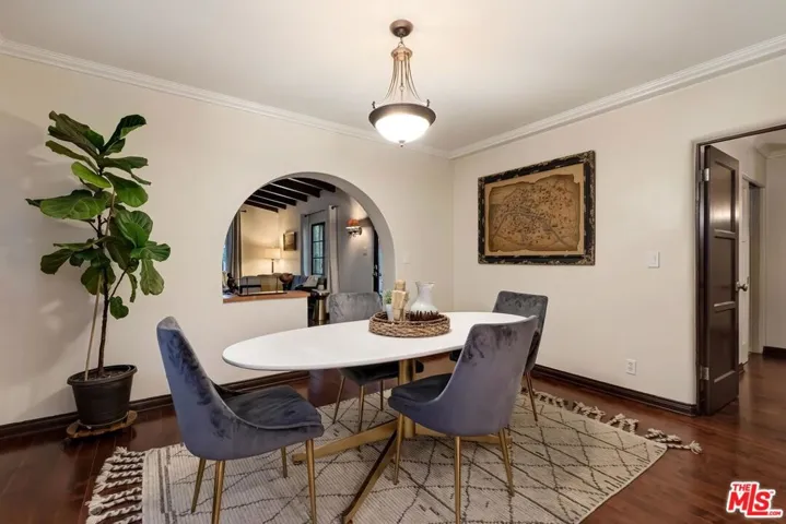8955 Beverlywood Street, Los Angeles, California 90034