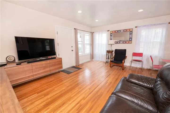 6429 W 86th Place, Westchester, California 90045
