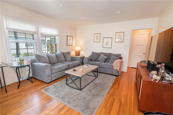 6429 W 86th Place, Westchester, California 90045