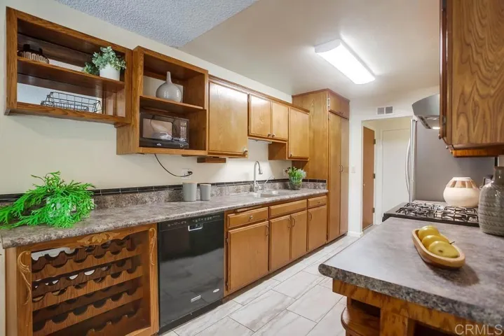 332 Tourmaline Court, Chula Vista, California 91911