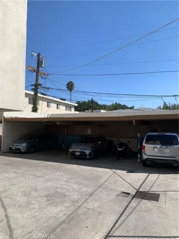 910 S Catalina Street, Los Angeles, California 90006