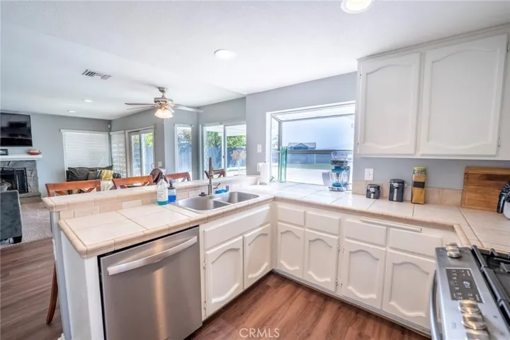 25555 Timbertree Court, Murrieta, California 92563