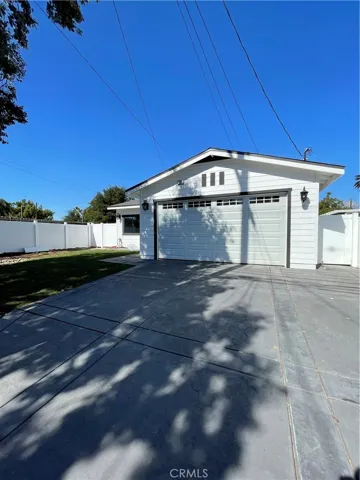 620 E E Street, Ontario, California 91764