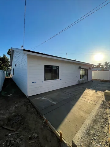 620 E E Street, Ontario, California 91764