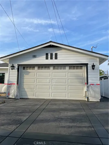 620 E E Street, Ontario, California 91764