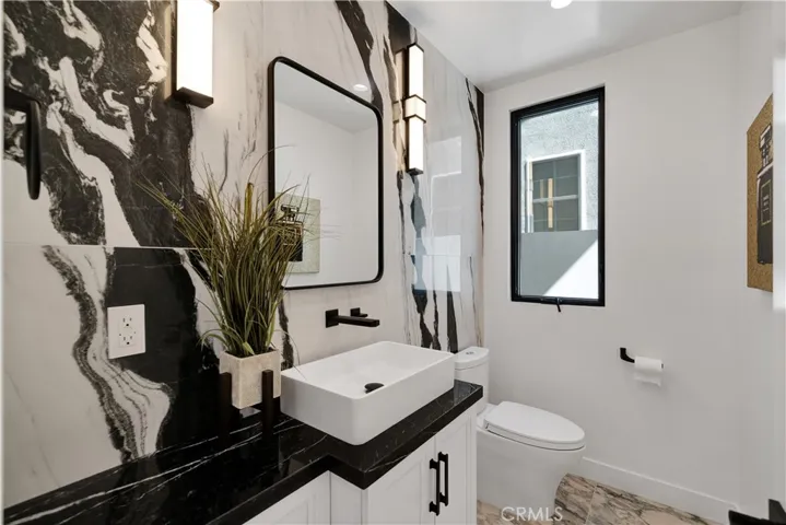 Main Floor Guest Bathroom