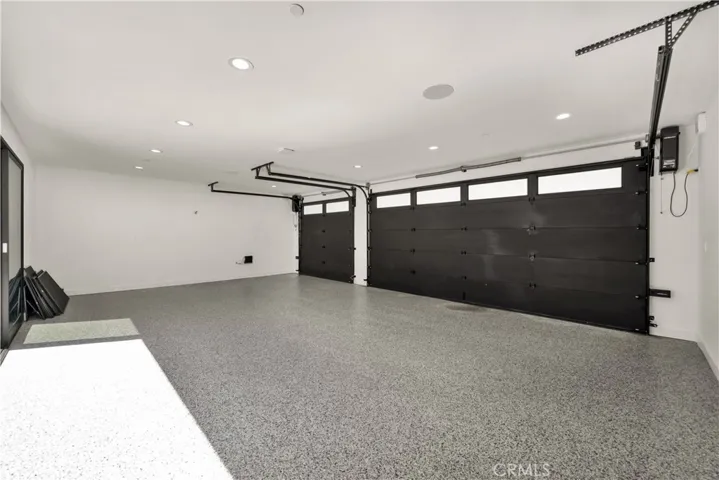 3-Car Garage with 2 Opening Doors
