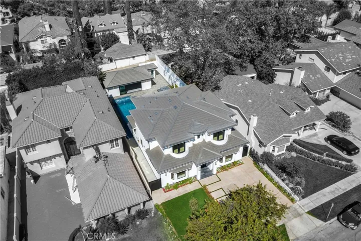 1041 E Palm Avenue, Burbank, California 91501