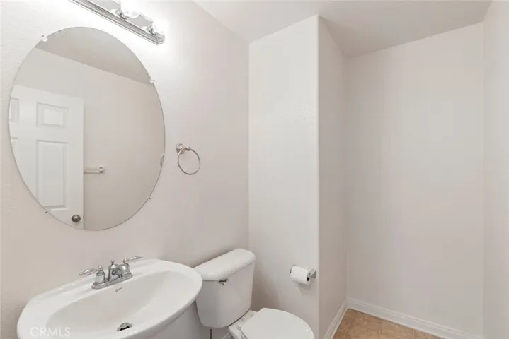 45032 Promise Road, Lake Elsinore, California 92532