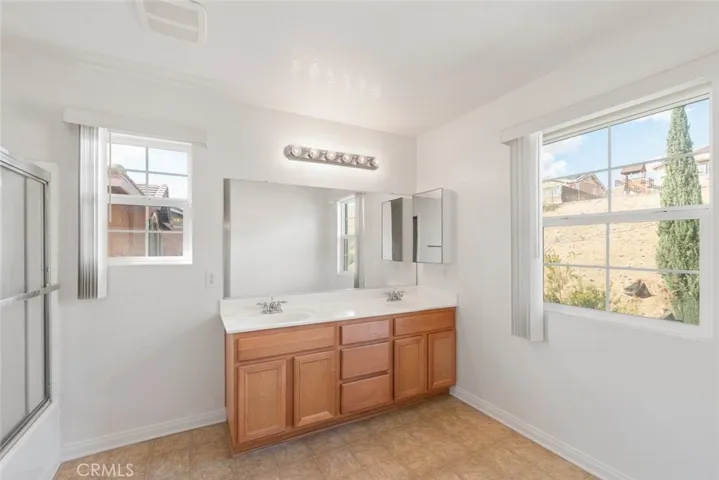 45032 Promise Road, Lake Elsinore, California 92532